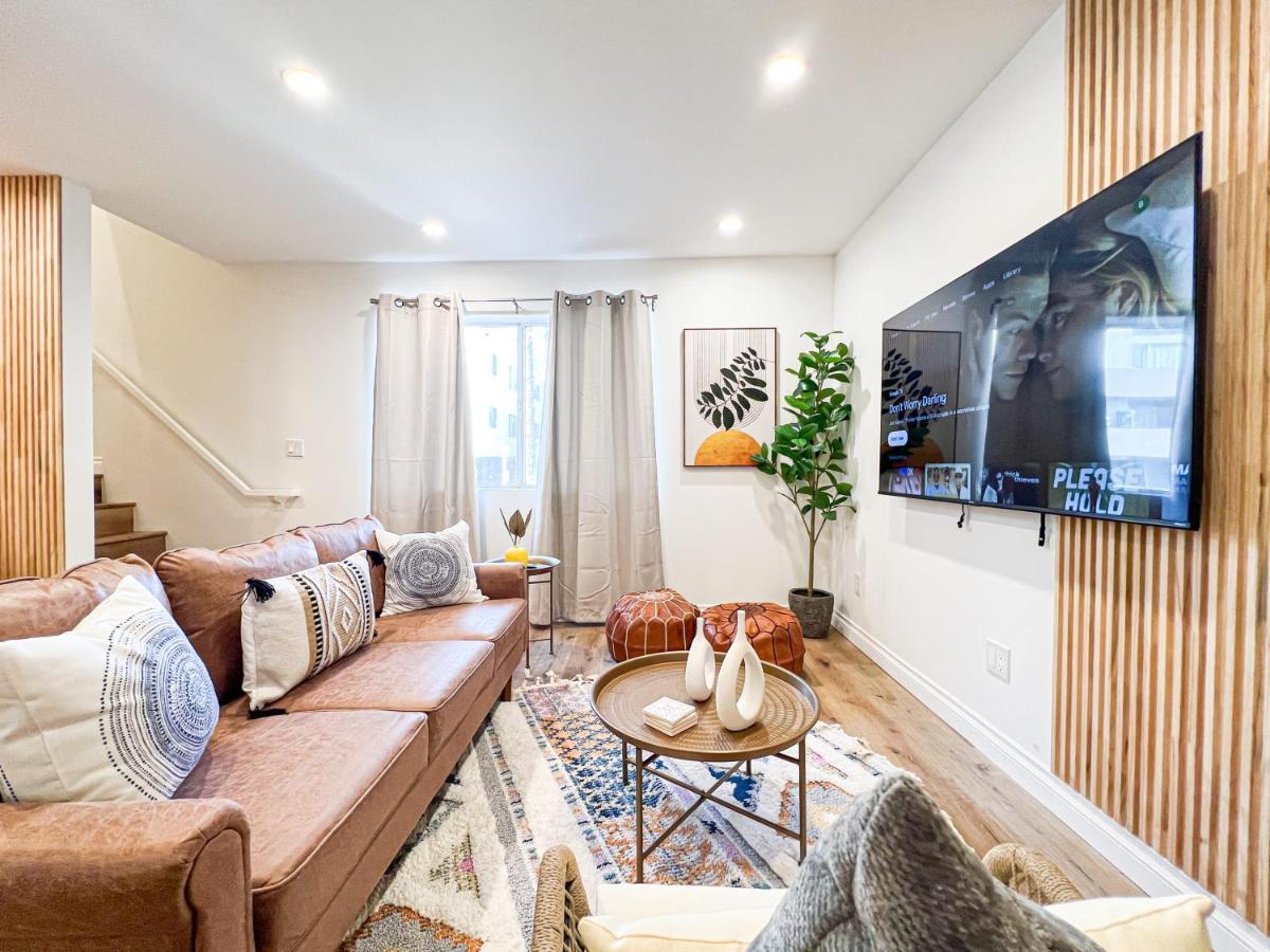 Comfy 2-bedroom In Hollywood Holiday home